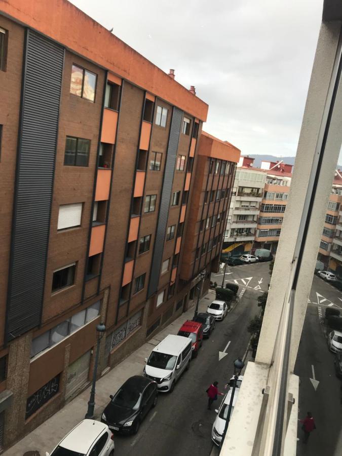 Apartamento Turístico Menéndez Pelayo -Vigo Esterno foto