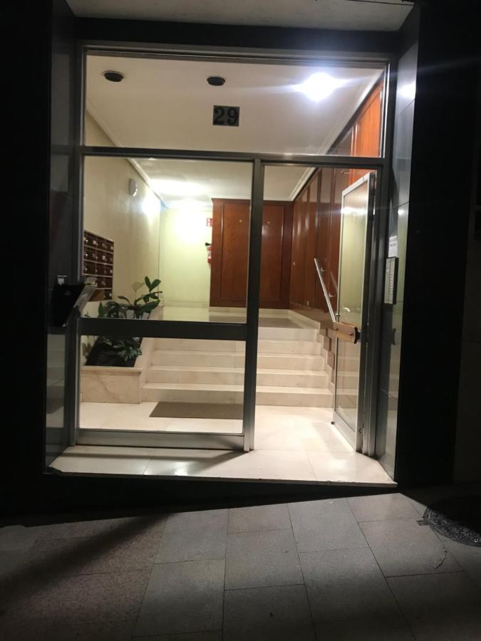 Apartamento Turístico Menéndez Pelayo -Vigo Esterno foto