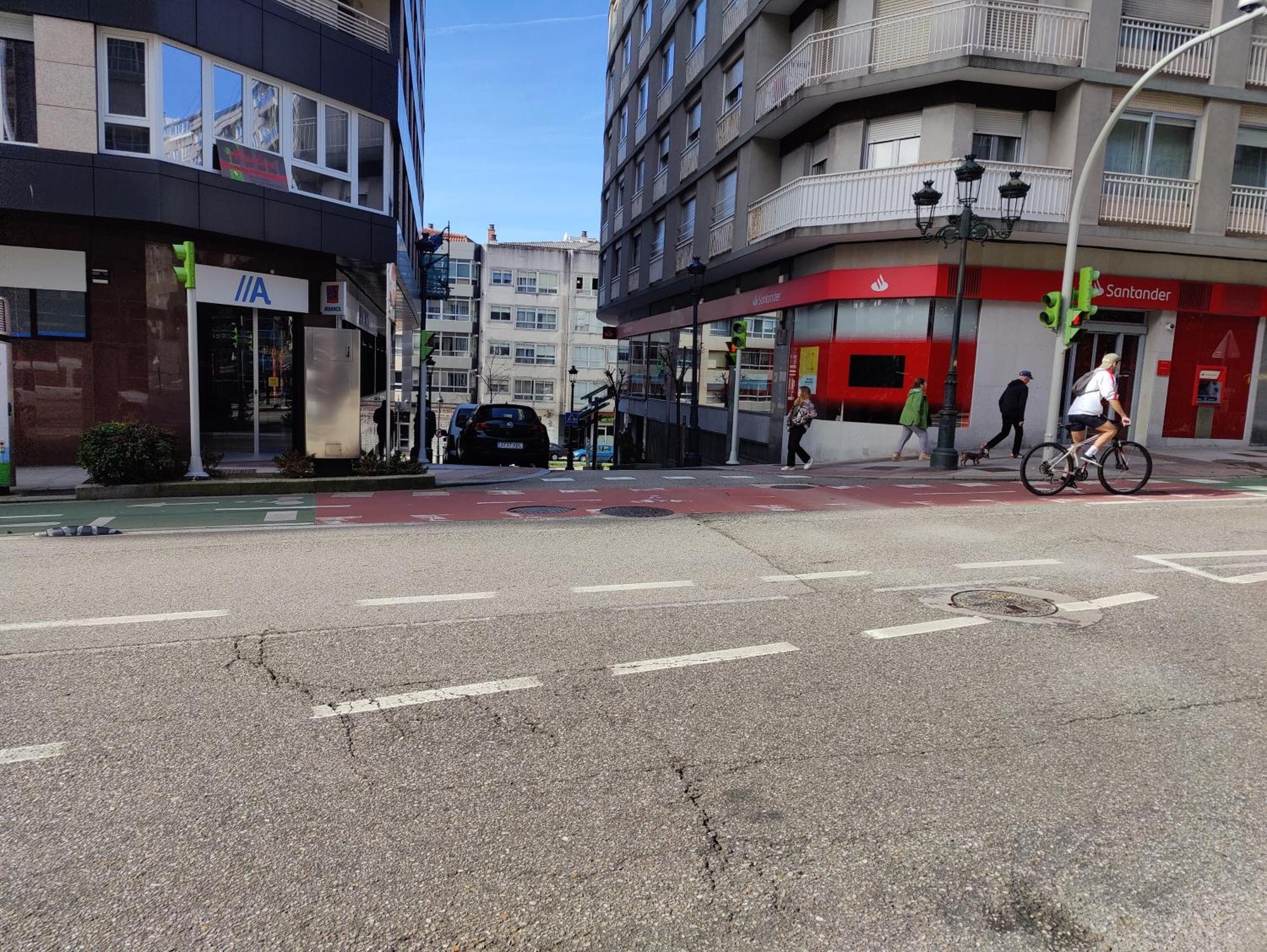 Apartamento Turístico Menéndez Pelayo -Vigo Esterno foto